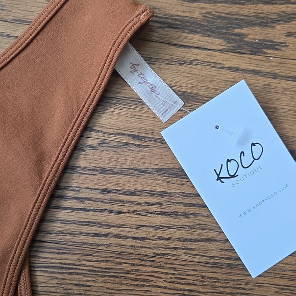 Reversible Tank - Picture 3 of 3